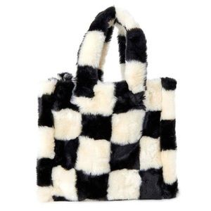 Madden Girl🏁NEW Tote Bag- Faux Fur